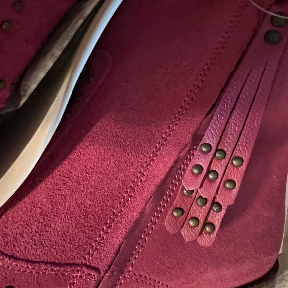 DINGO Fuchsia Pink Suede Studded Classy N Sassy Pointed Toe Western Boot NEW - Picture 8 of 13